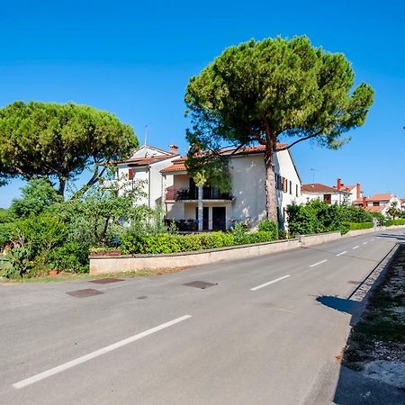 Apartment Nika Rovinj Exterior foto