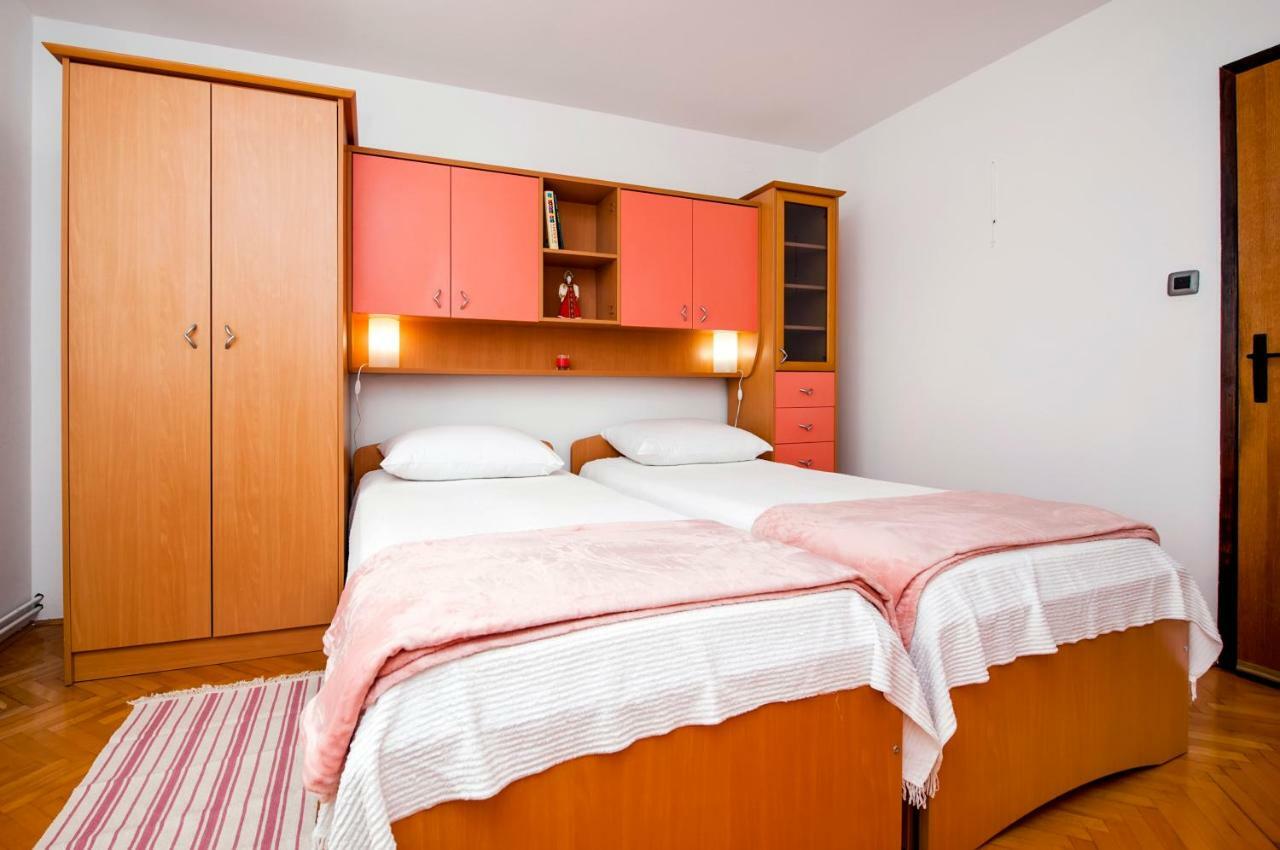 Apartment Nika Rovinj Exterior foto