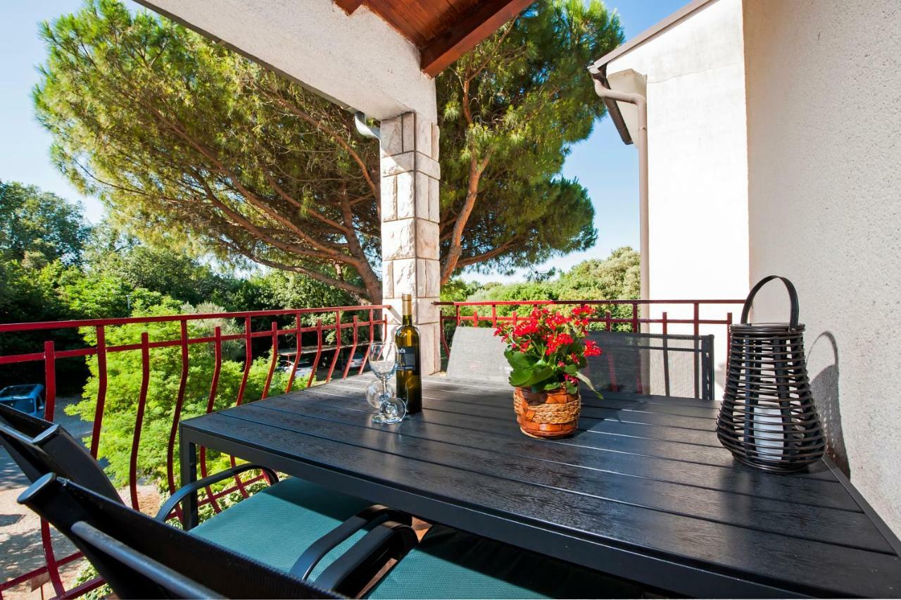 Apartment Nika Rovinj Exterior foto